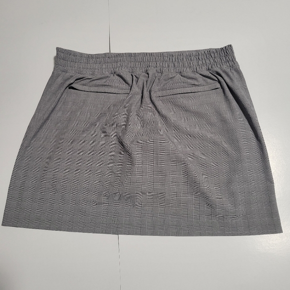 Athleta Plaid Soho Skort size 16. - Picture 9 of 13